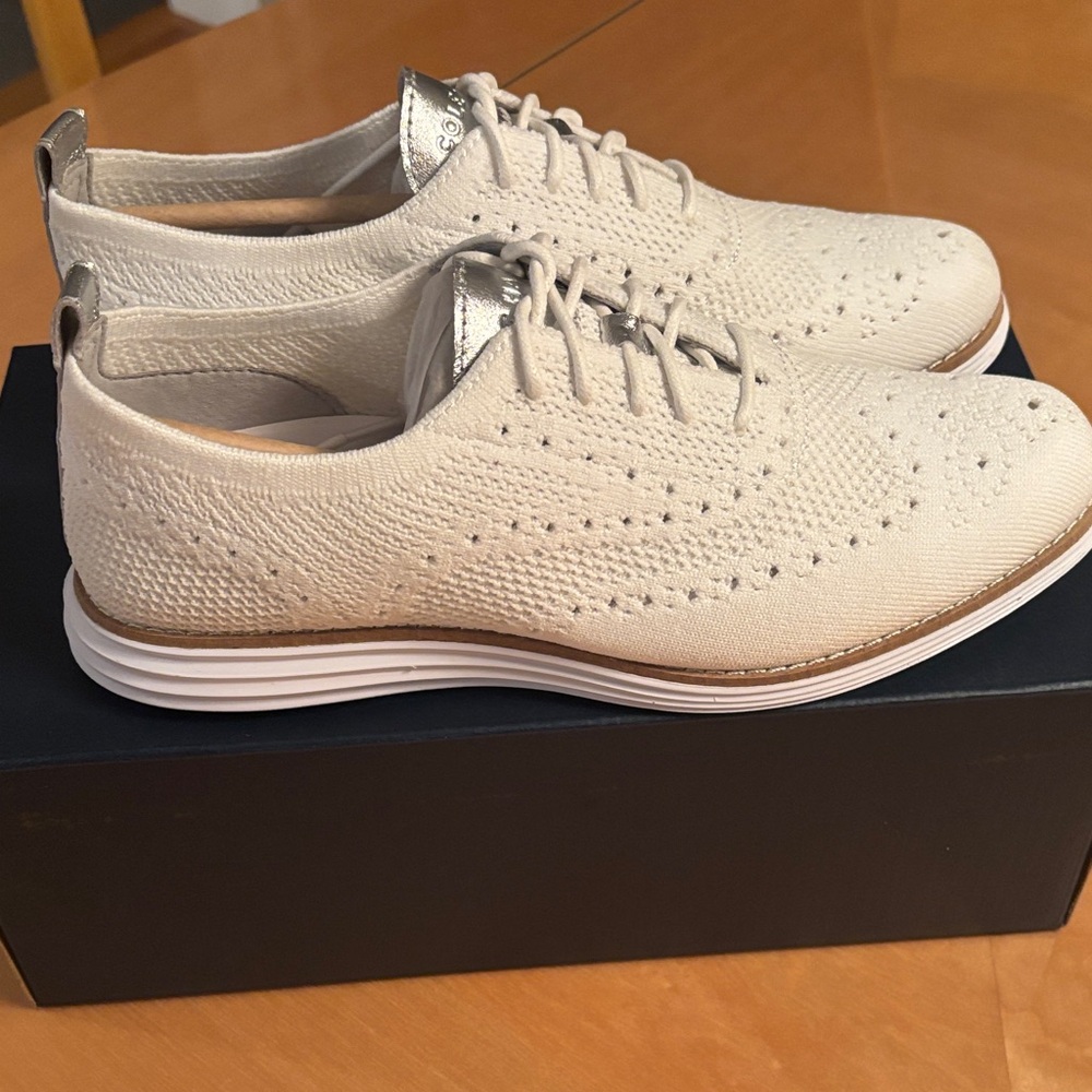 Cole Haan Women’s White Knit Oxford Shoes - Picture 4 of 6